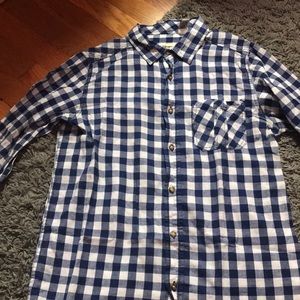 Men’s button up long sleeve